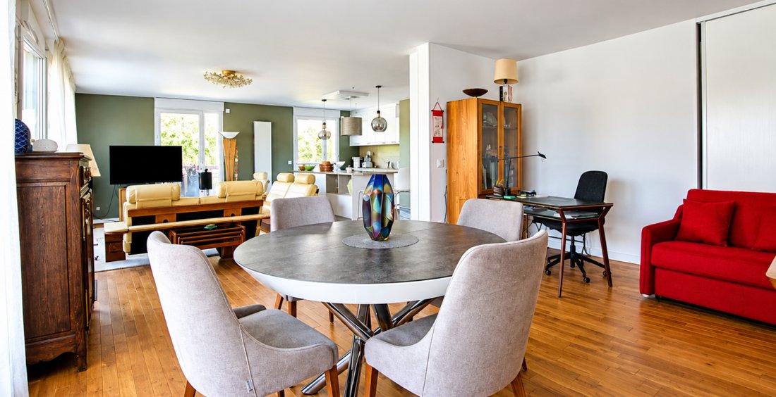 Apartment in Pavé des Gardes, Chaville, France 2 - 19015090