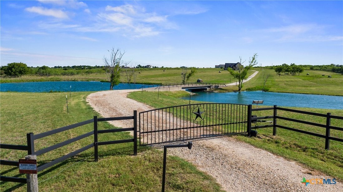 House in Rogers, Texas, United States 1 - 19016039