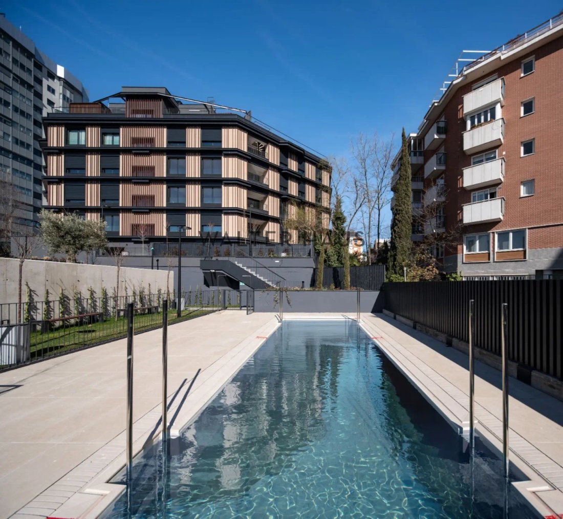 Penthouse in Ciudad Lineal, Madrid, Spain 2 - 19011120