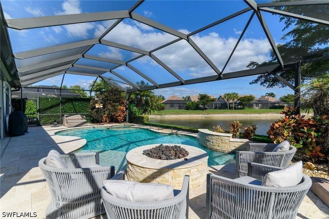 House in Naples, Florida, United States 3 - 19009025