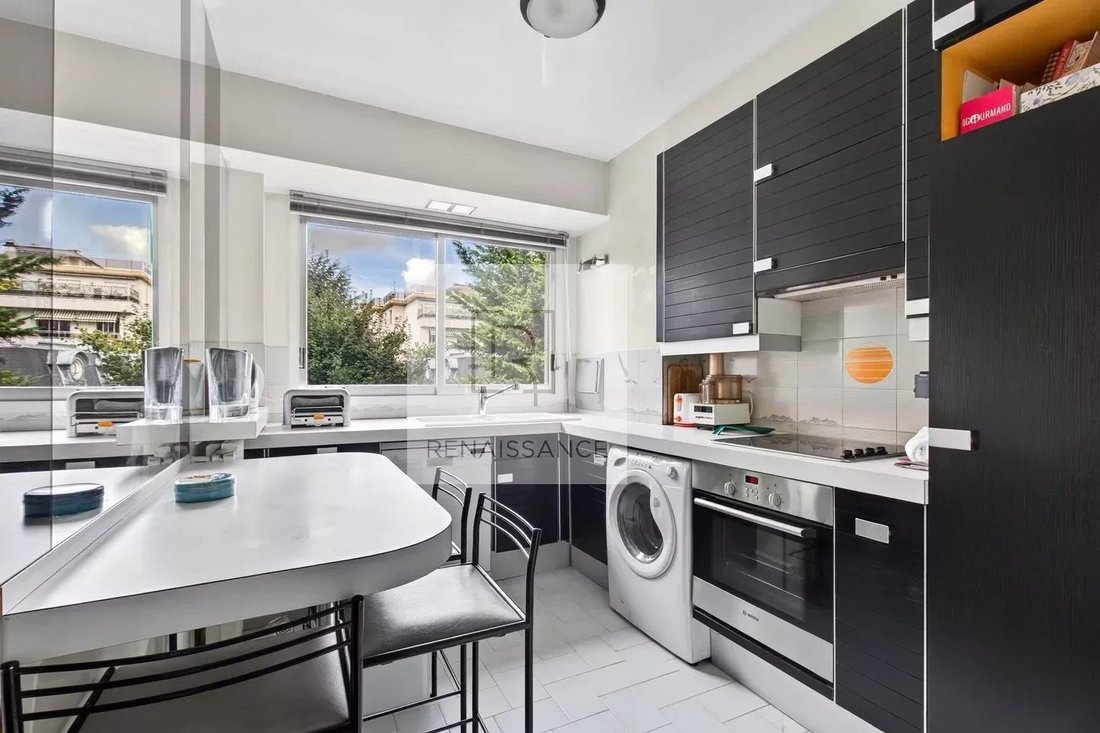 Apartment in Puteaux, Ile-de-France, France 5 - 19009292