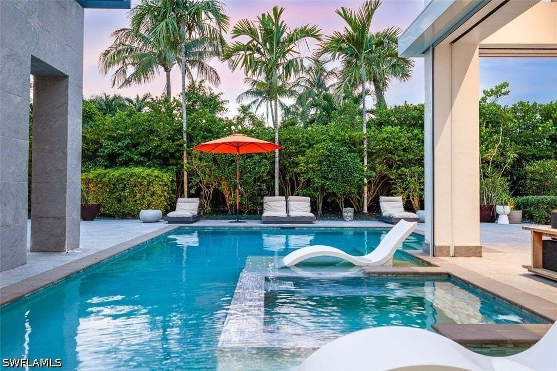 House in Naples, Florida, United States 3 - 19012243