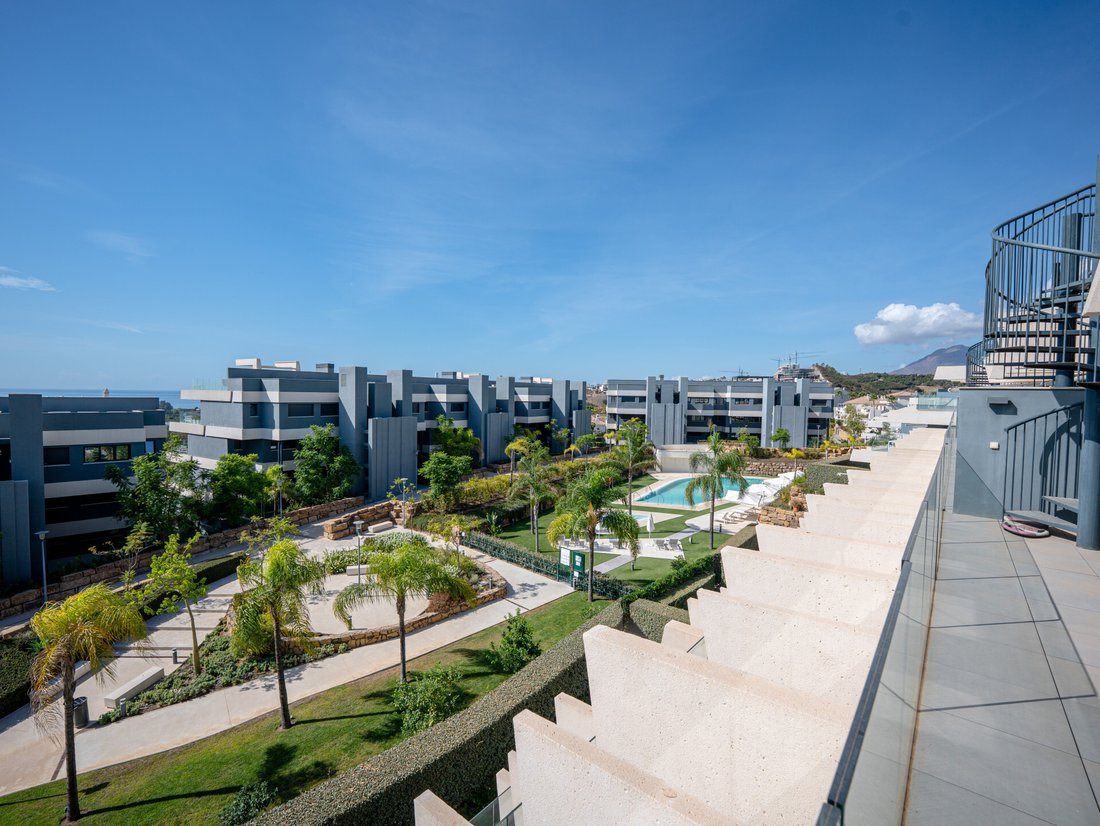 Penthouse in Estepona, Andalusia, Spain 5 - 19017105