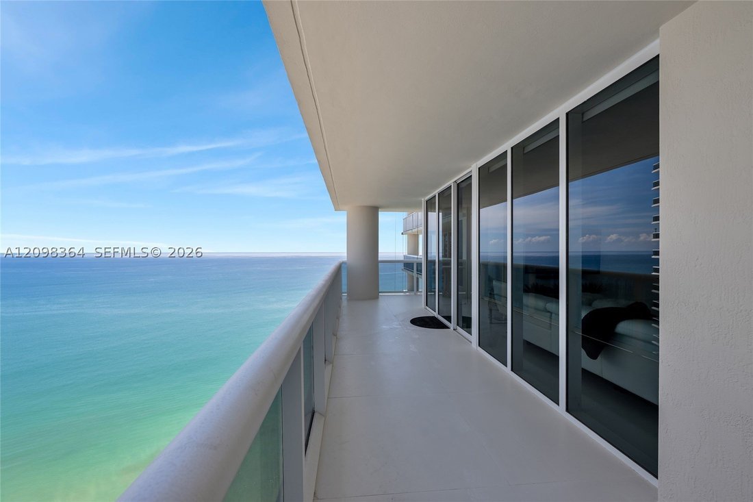 House in Hallandale Beach, Florida, United States 1 - 19016356