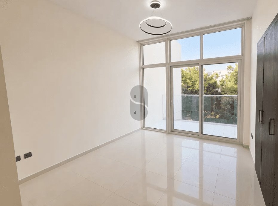 Townhouse in Damac Hills 2, Dubai, United Arab Emirates 3 - 19017749