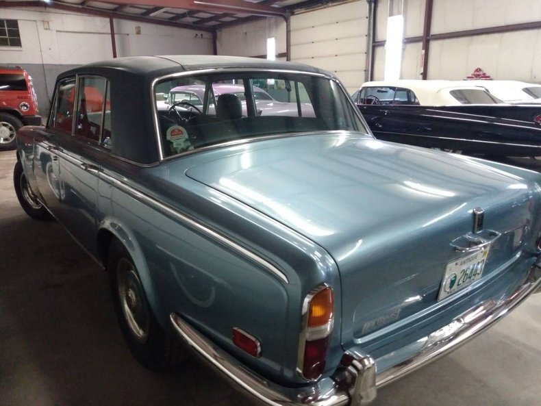 Sedan in Glendale, United States 4 - 19017654