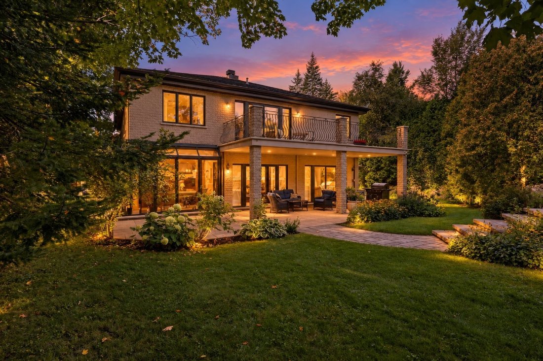 House in Beaconsfield, Quebec, Canada 2 - 19016410