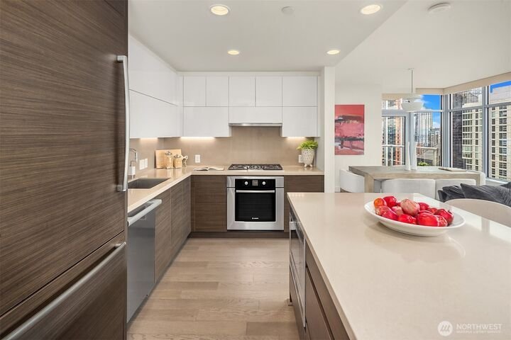 Condo in Seattle, Washington, United States 3 - 19016931