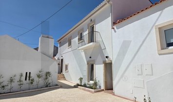 Townhouse in Porto Salvo, Lisbon, Portugal 1