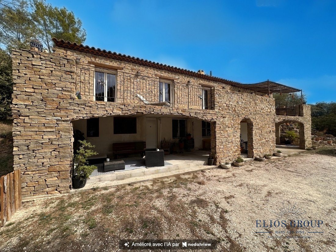 Casa en Besse-sur-Issole, Provenza-Alpes-Costa Azul, Francia 1 - 19016582