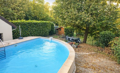 House in Montfermeil, Ile-de-France, France 1