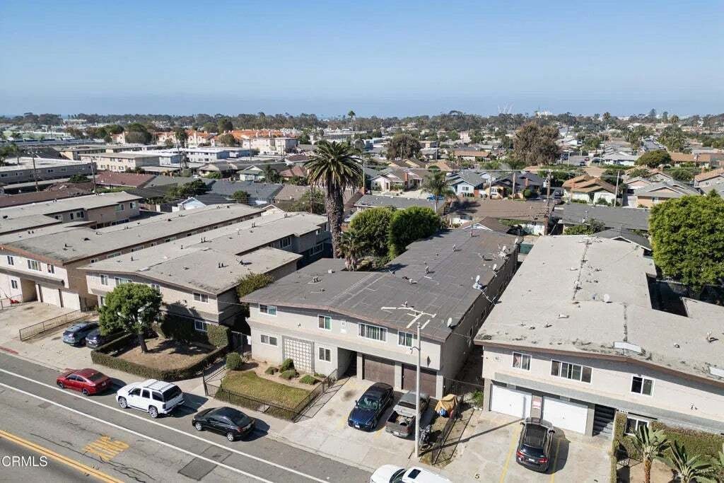 Oxnard, California, United States 4 - 19017592