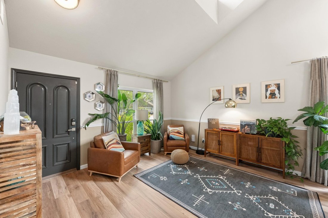 House in Austin, Texas, United States 3 - 19017804