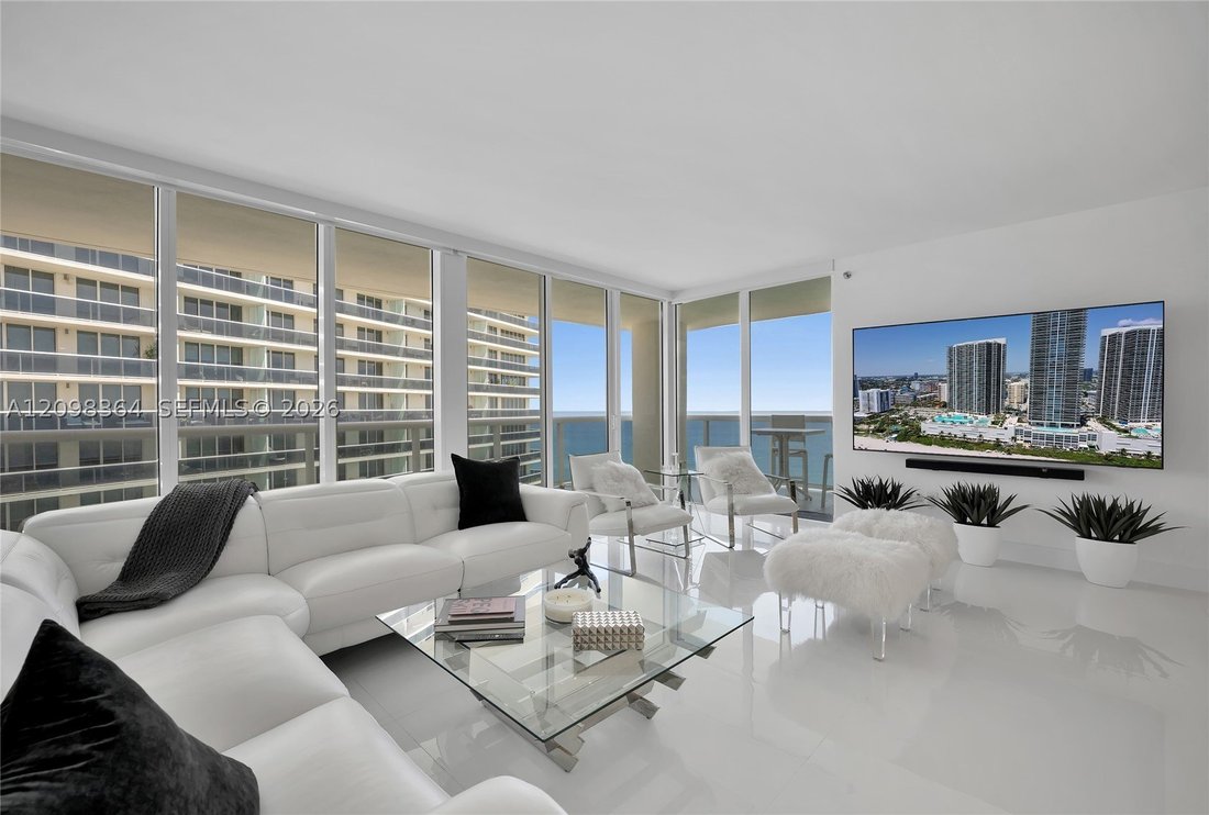 House in Hallandale Beach, Florida, United States 5 - 19016356