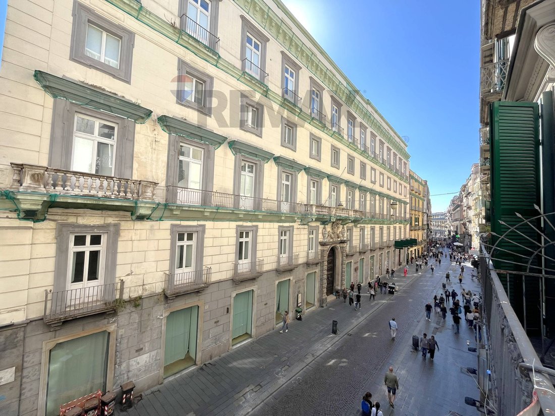 Wohnung in Neapel, Kampanien, Italien 1 - 19016313