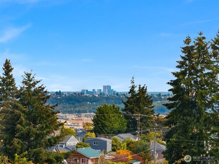 House in Seattle, Washington, United States 5 - 19016861