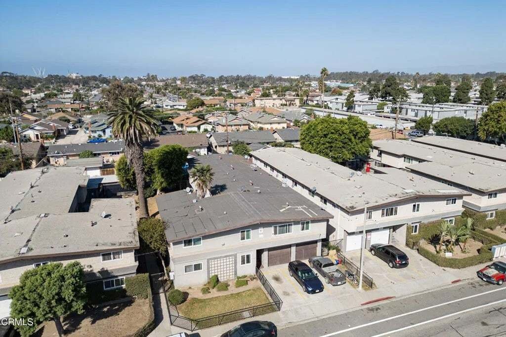 Oxnard, California, United States 3 - 19017592
