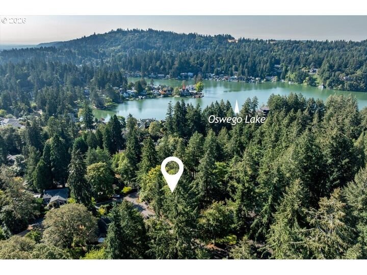 House in Lake Oswego, Oregon, United States 2 - 19016568
