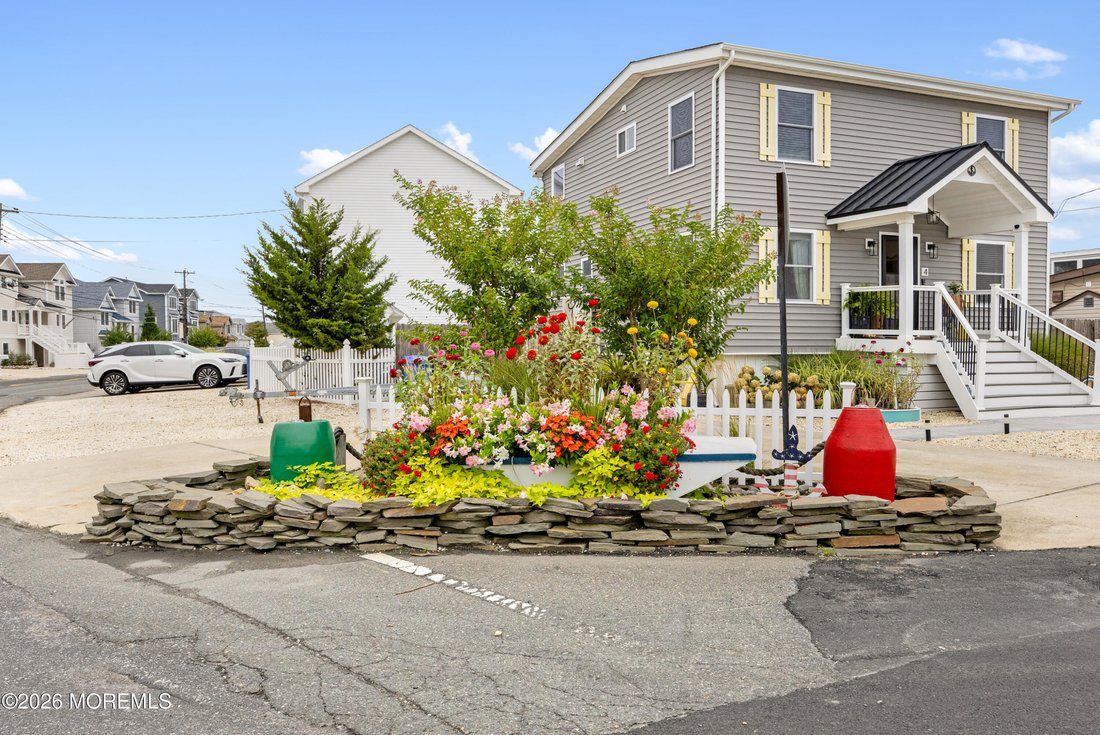 House in Stafford Township, New Jersey, United States 2 - 19017248