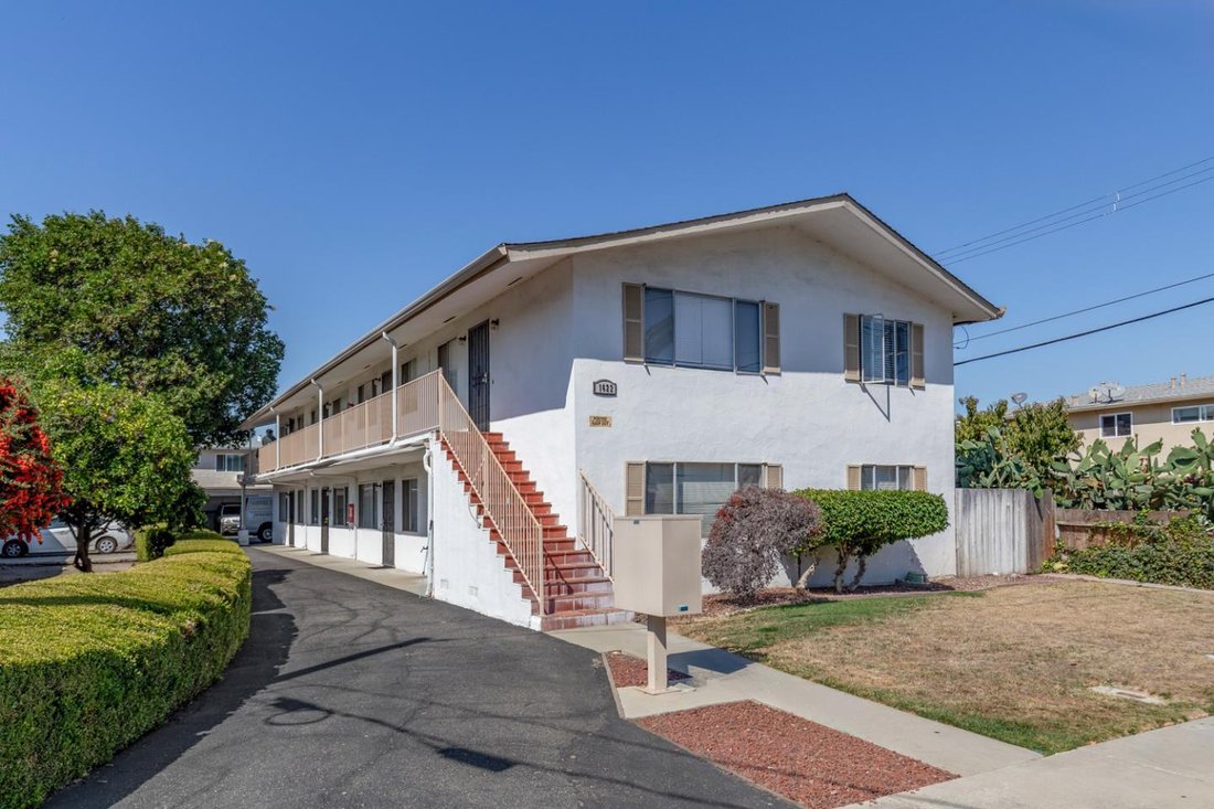 Santa Clara, California, United States 1 - 19017675