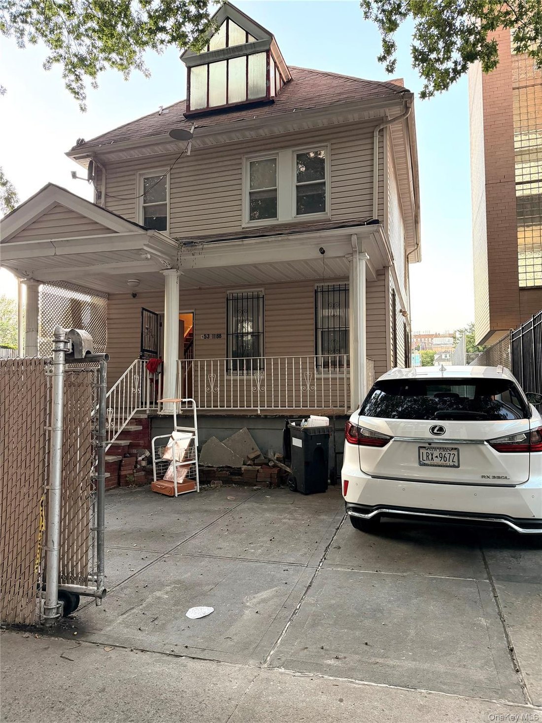 House in New York, New York, United States 1 - 19017383
