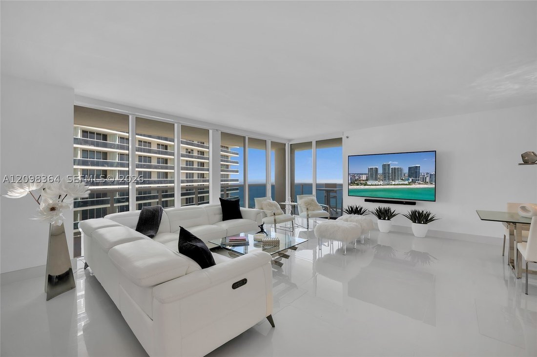 House in Hallandale Beach, Florida, United States 2 - 19016356