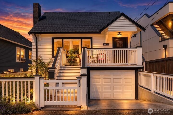 House in Seattle, Washington, United States 1 - 19016889