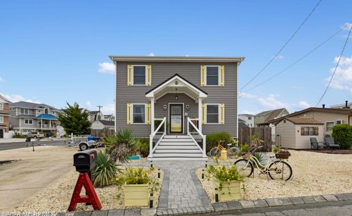 House in Stafford Township, New Jersey, United States 1