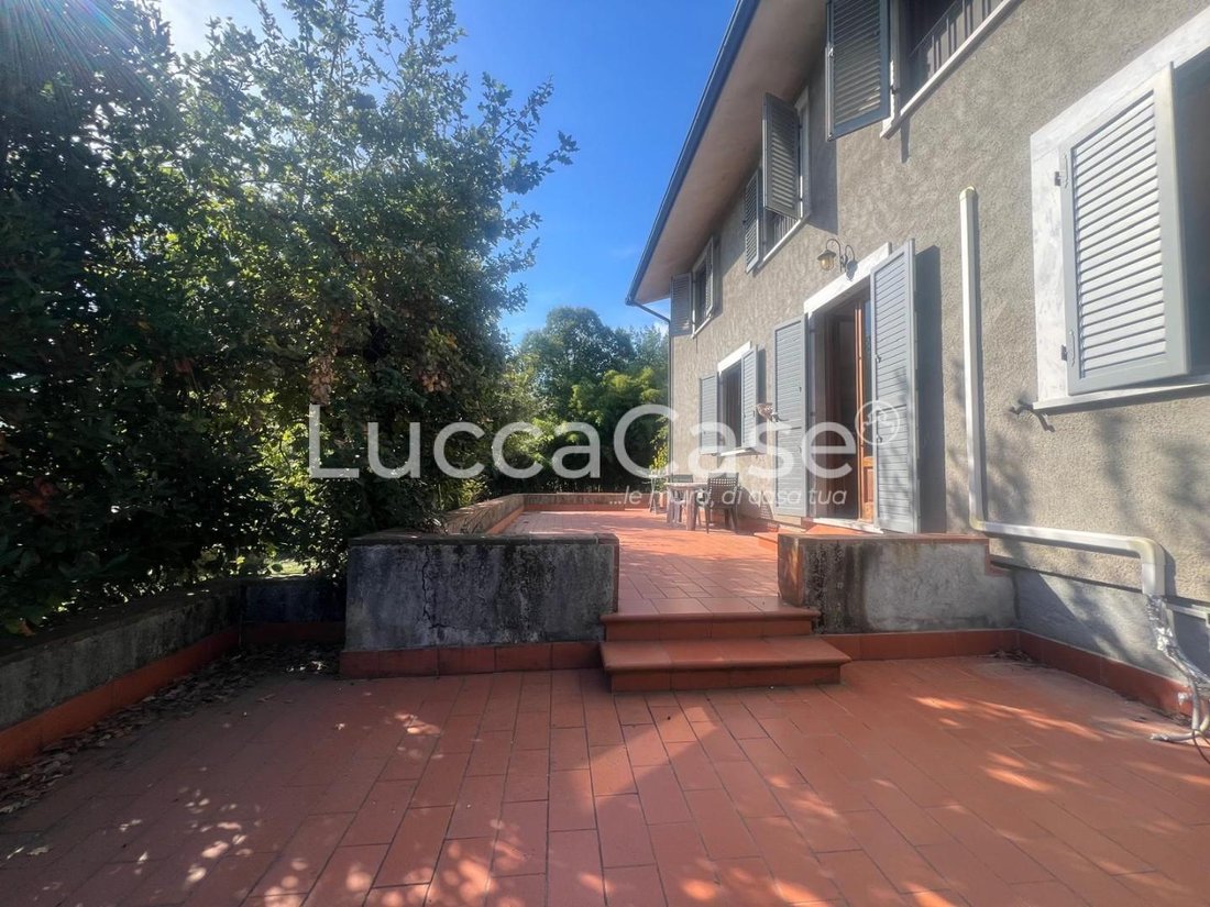 Villa in Centro Storico, Lucca, Tuscany 2 - 19017657
