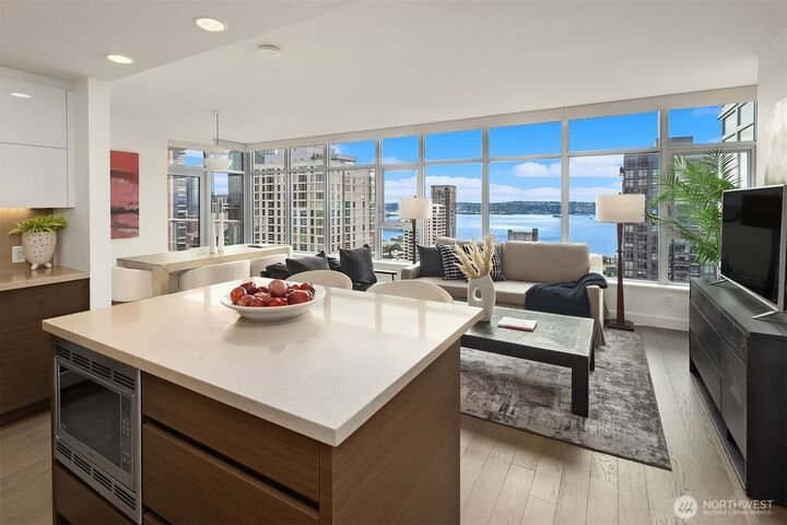 Condo in Seattle, Washington, United States 1 - 19016931