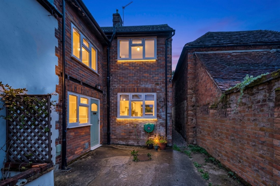 Haus in Brill, England 4 - 18811215