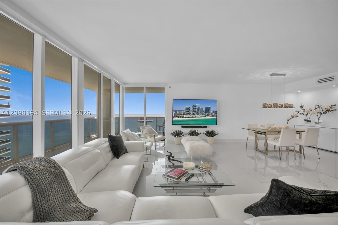 House in Hallandale Beach, Florida, United States 3 - 19016356