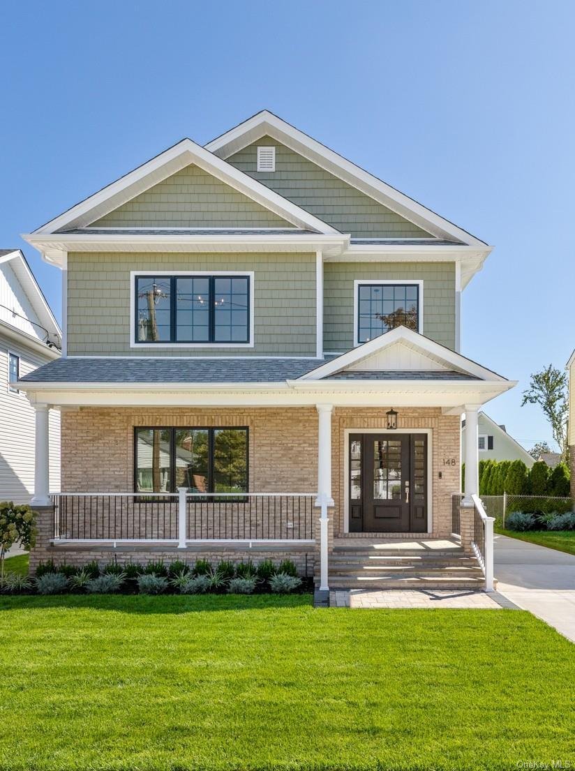 House in Mineola, New York, United States 1 - 19017384