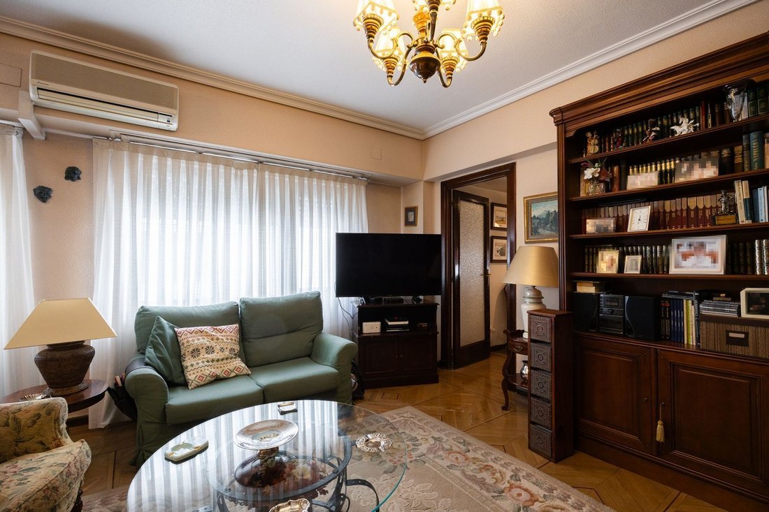 Apartment in Chamberi, Madrid, Spain 4 - 19018972