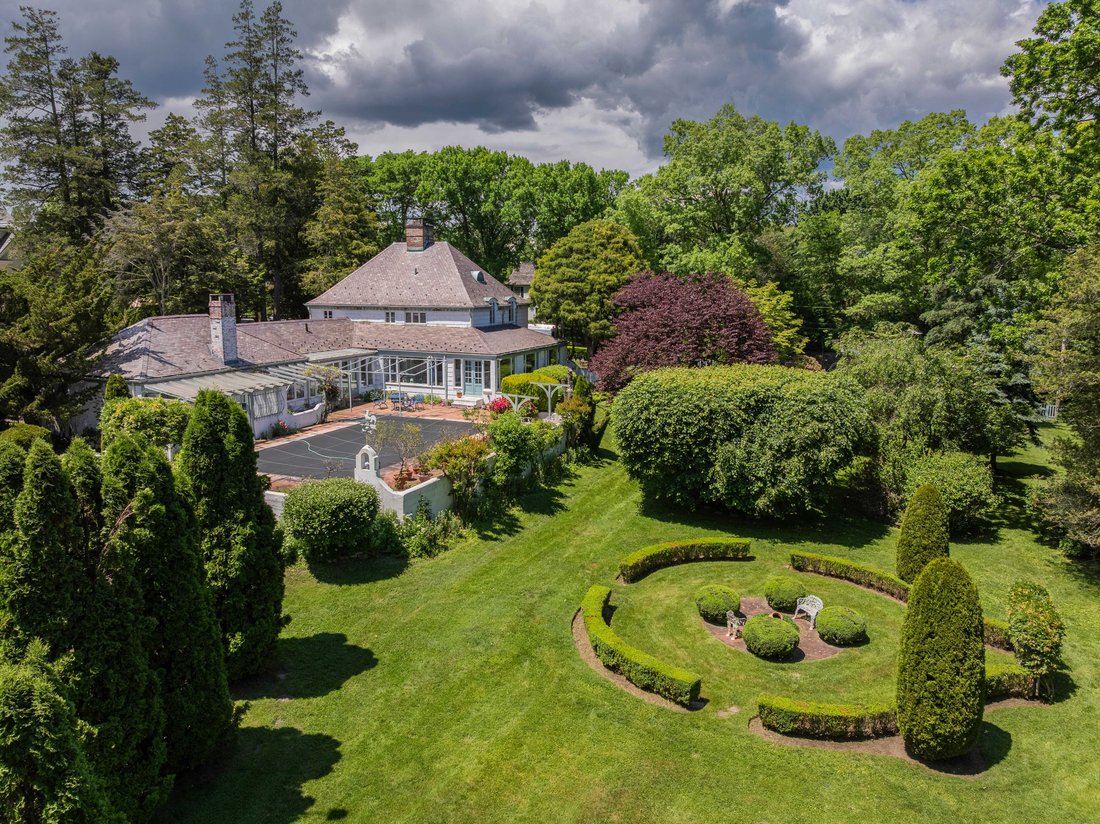 House in Greenwich, Connecticut, United States 2 - 19016457