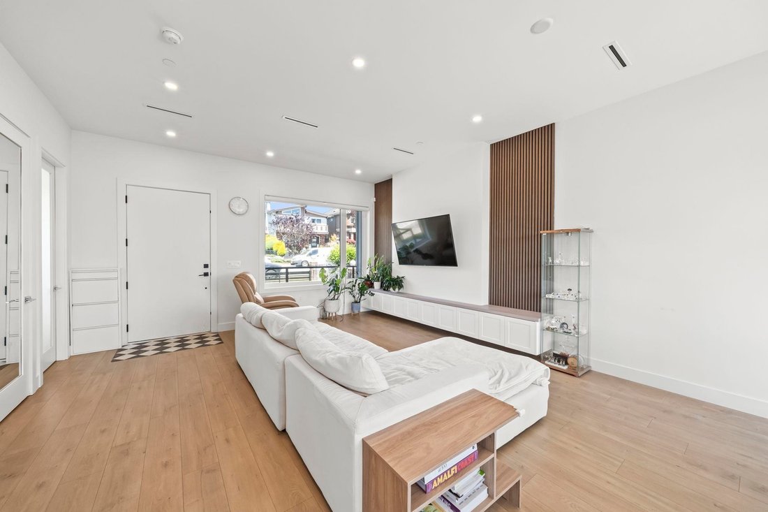House in Vancouver, British Columbia, Canada 5 - 19016519