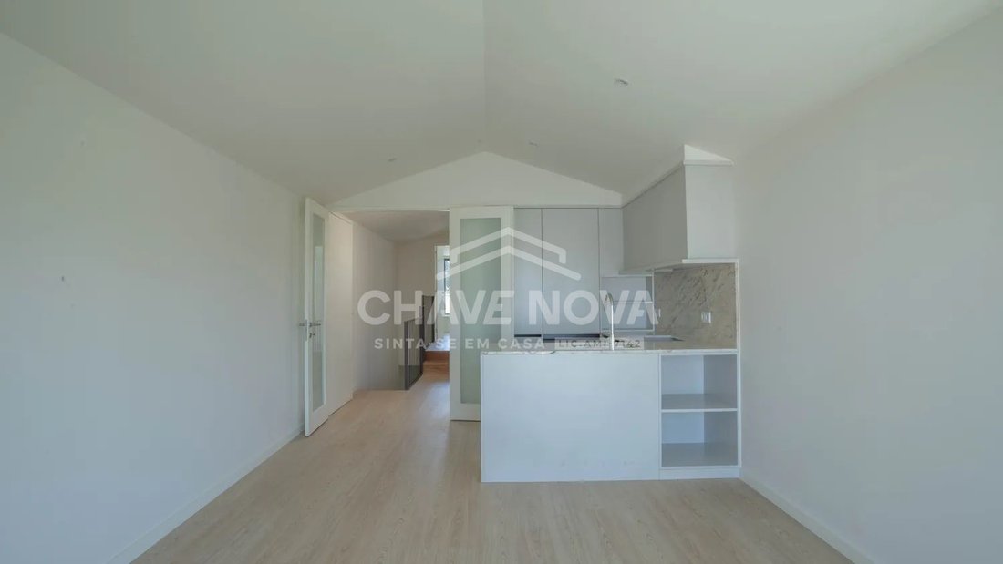 Apartment in Braga (Sao Jose de Sao Lazaro e Sao Joao do Souto), Braga, Portugal 4 - 19017646