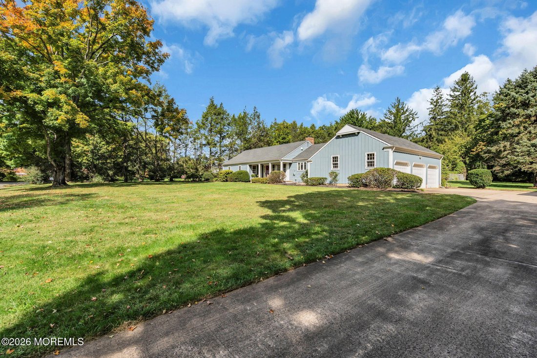 House in Colts Neck, New Jersey, United States 3 - 19017257