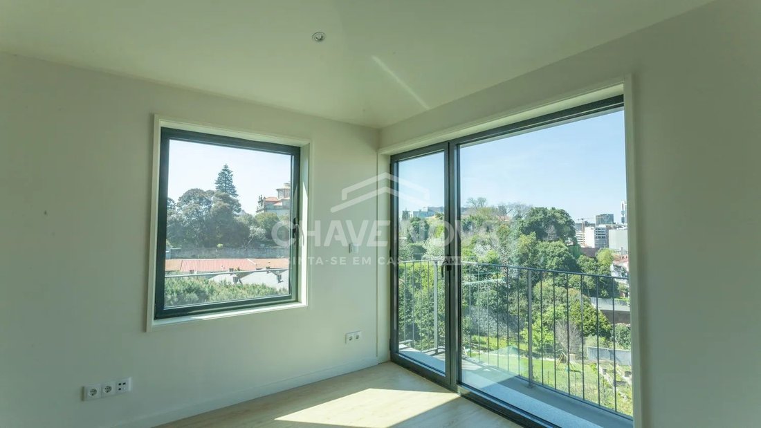 Apartment in Braga (Sao Jose de Sao Lazaro e Sao Joao do Souto), Braga, Portugal 5 - 19017646