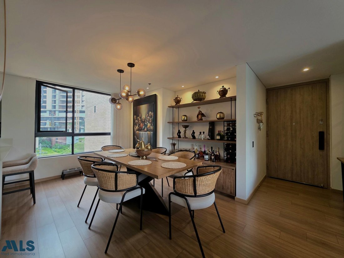 Apartment in Medellín, Antioquia, Colombia 4 - 19017767