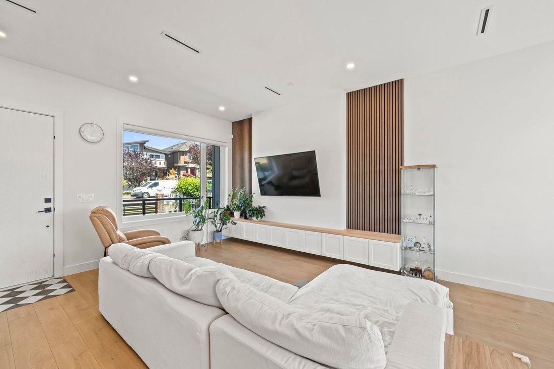 House in Vancouver, British Columbia, Canada 4 - 19016519