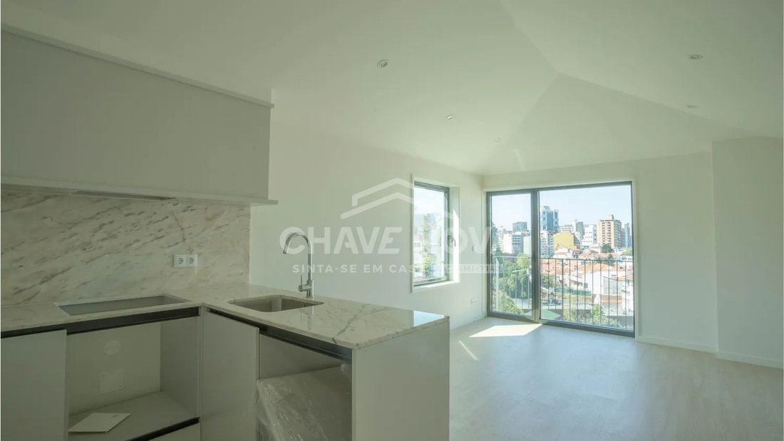 Apartment in Braga (Sao Jose de Sao Lazaro e Sao Joao do Souto), Braga, Portugal 1 - 19017646