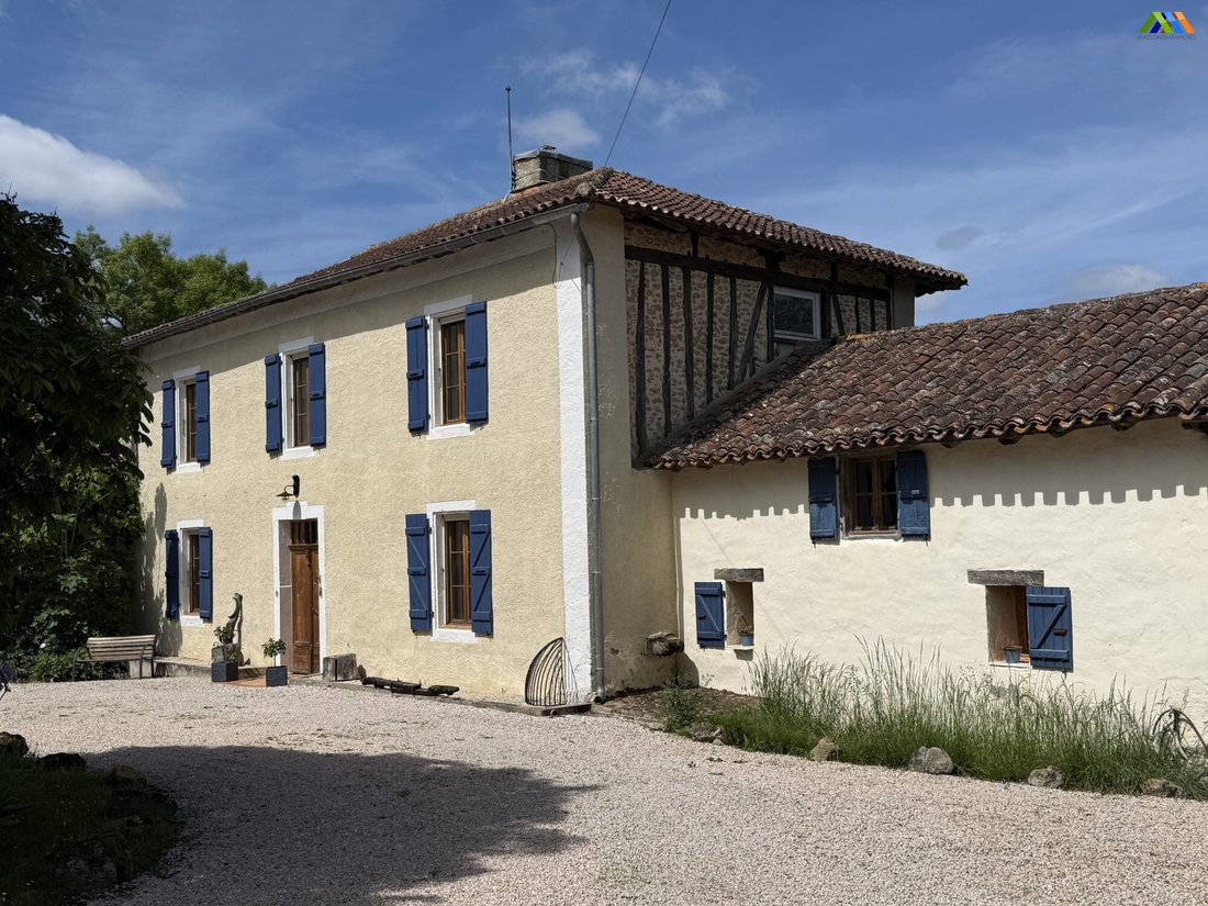 Casa en Seissan, Occitania, Francia 1 - 19016589