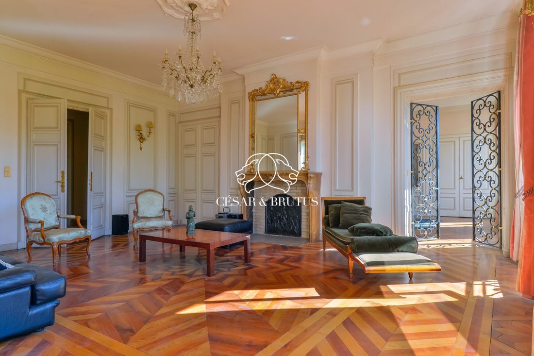 Apartment in Tête d'Or-Foch-Vitton, Lyon 6e Arrondissement, Lyon 3 - 19016728