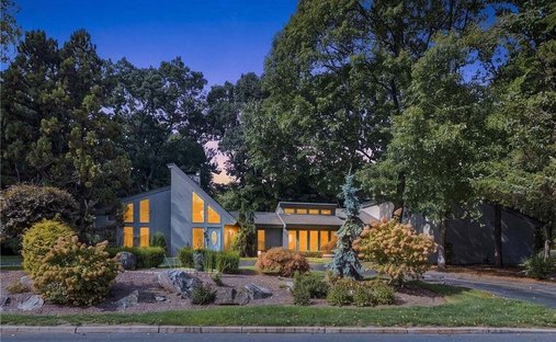 House in Lincoln, Rhode Island, United States 1
