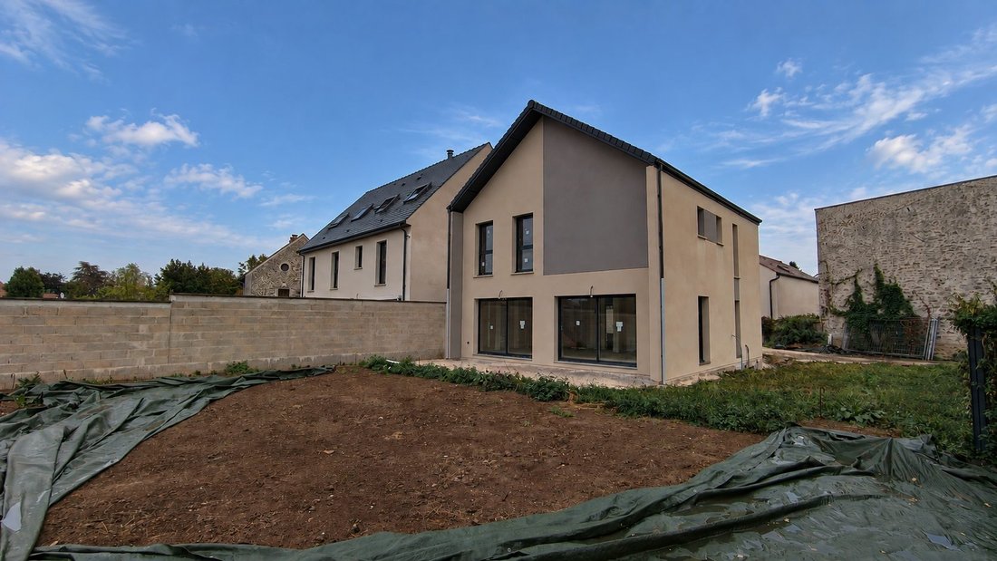 House in Serris, Ile-de-France, France 1 - 19016616