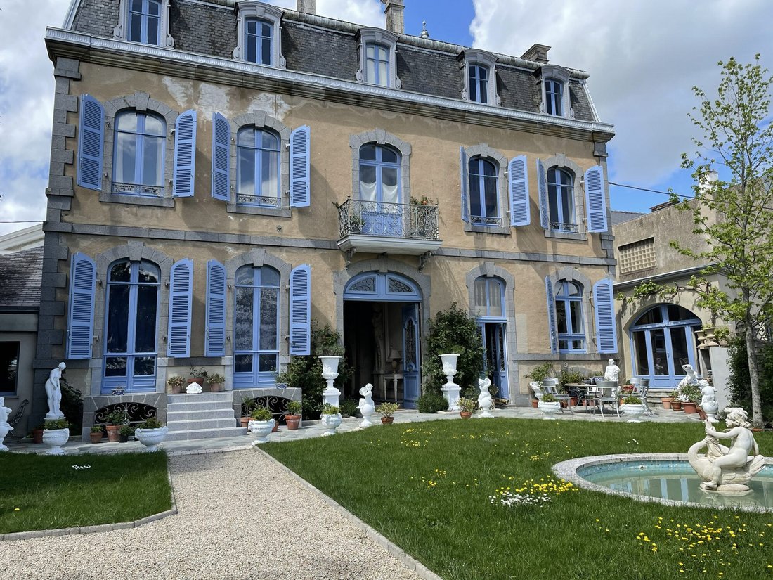 Estate in Notre-Dame, Mayenne, France 2 - 19016804