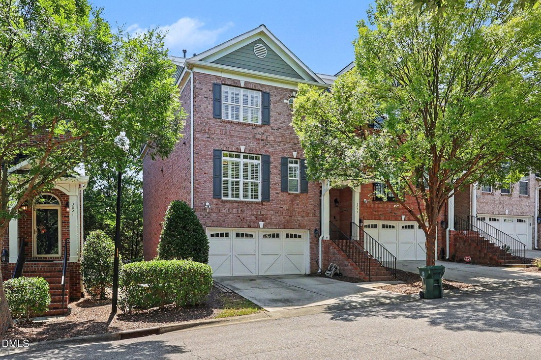 Townhouse in Cary, North Carolina, United States 1 - 19017132