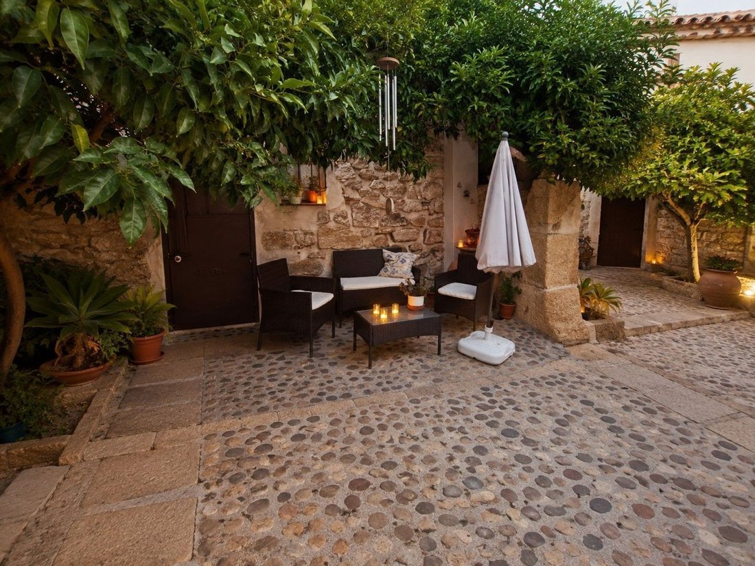 Villa in Valdeverdeja, Castile-La Mancha, Spain 5 - 19018283