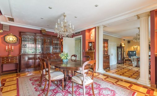 Villa in Pozuelo de Alarcón, Autonome Gemeinschaft Madrid, Spanien 1